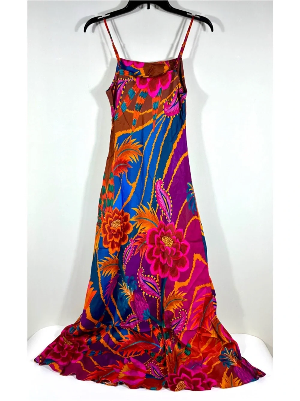 Farm Rio Vintage Wave Multicolor Floral Viscose Maxi Dress Medium NWT - Picture 3 of 16